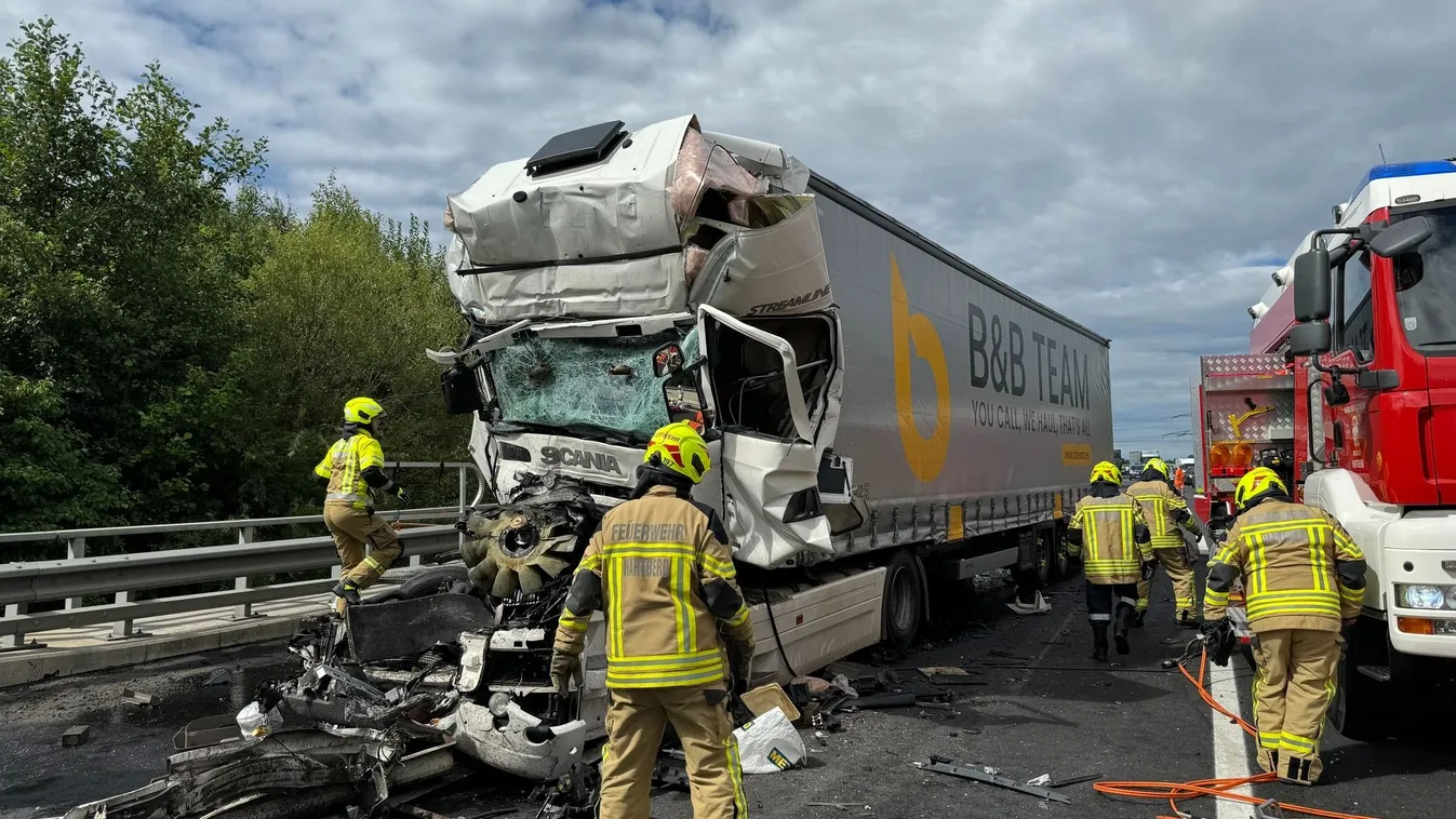 Brutális balesetben halt meg a 72 éves magyar kamionsofőr - nem találtak féknyomot